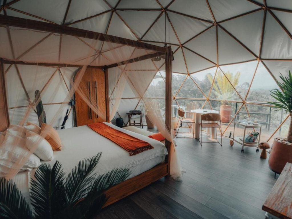 Bosko Guatape Antioquia Colombia (Bosko)