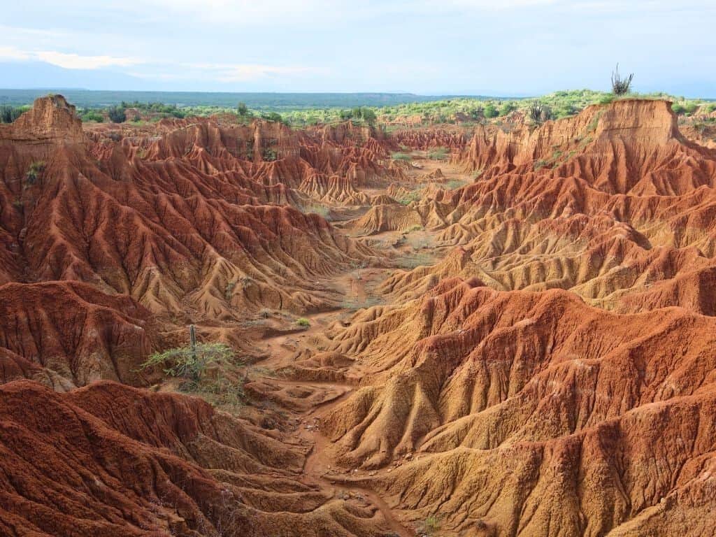 Cali and around - Tatacoa Desert - red part