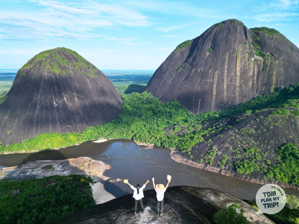 Cerros de Mavecure Guainia Colombia - Amazon Gateway - Tom Aleja (1)