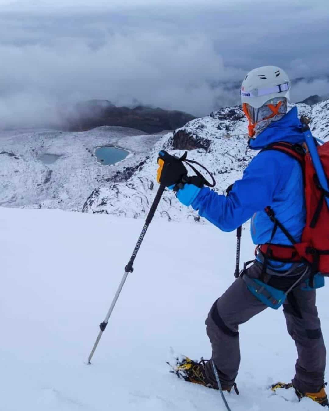 Coffee region - PNN Los Nevados - Adrien at the top of Nevado Santa Isabel