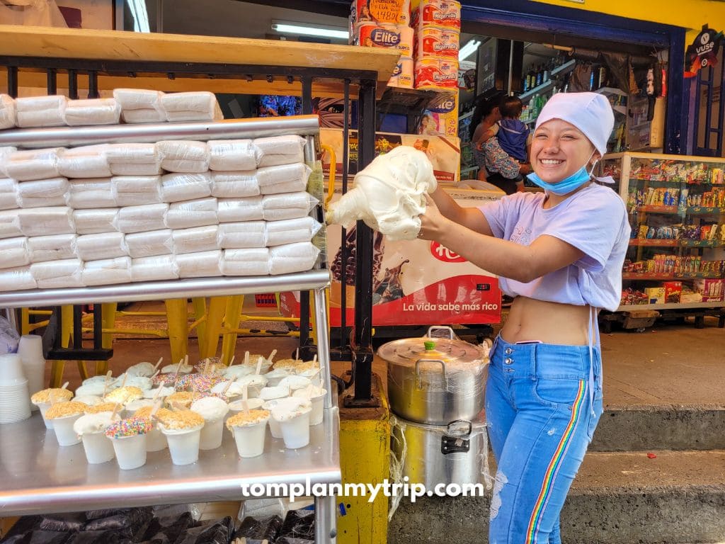 Comuna-13-gelatina de pata de vaca