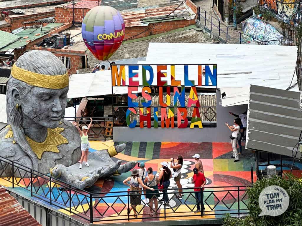 Comuna 13 Medellin Antioquia Colombia (2) (2)