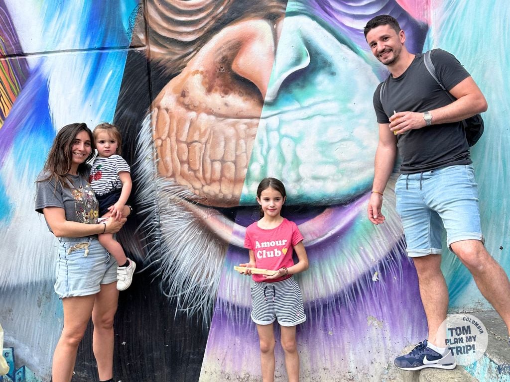 Comuna 13 Medellin Antioquia Colombia - Family