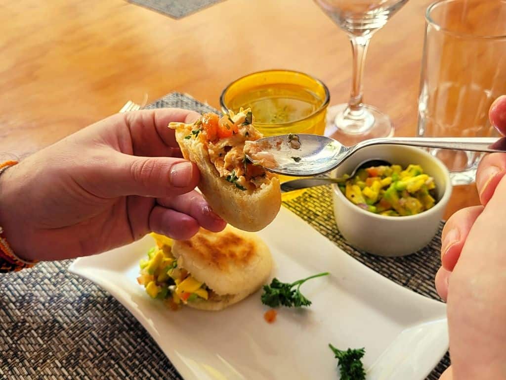 Cooking class Cartagena arepa rellena (1)