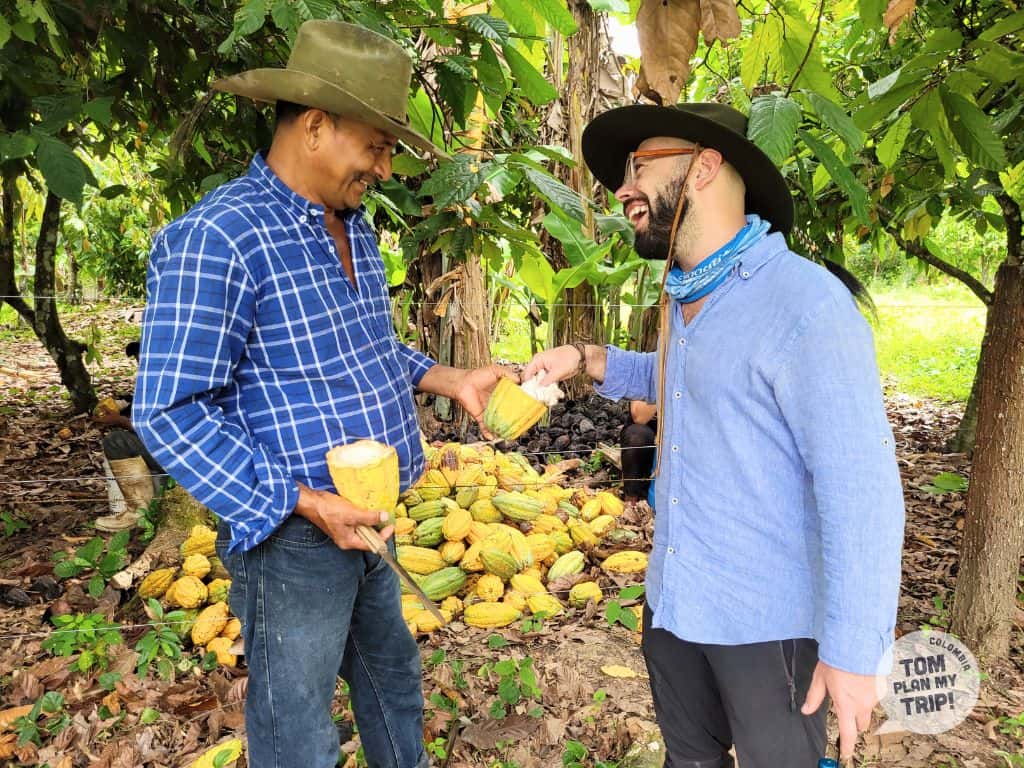 El Llanerazo Los Llanos Orientales Colombia - Tom and native local with cacao