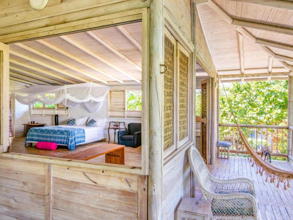 Hotel Playa Manglares