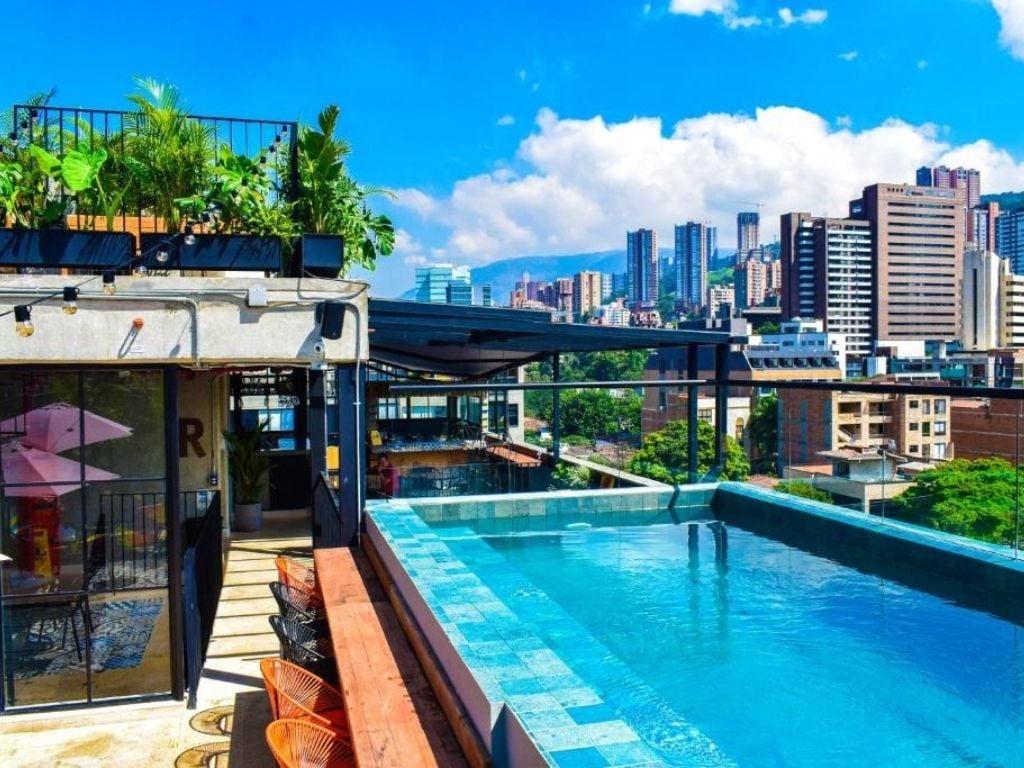 Los patios hostel Medellin