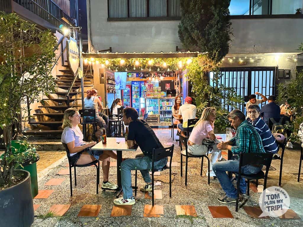 Manila neighborhood of Medellin Colombia (1)