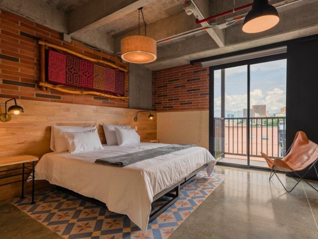 Masaya Medellin Colombia