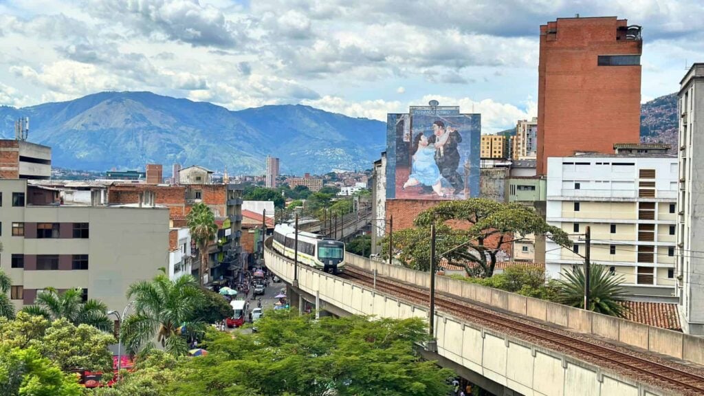 Metro Medellin Antioquia Colombia - large