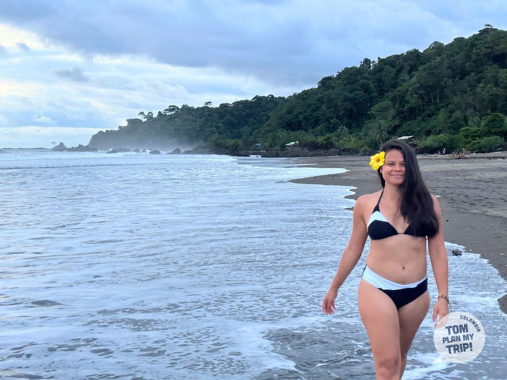 Pacific Coast Colombia - El Valle - Playa El Almejal - Aleja