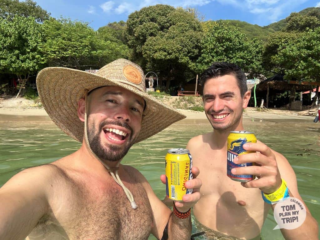 Adrien & Tom in Playa Cristal in Tayrona Park - Santa Marta - Eastern Caribbean Coast - colombia