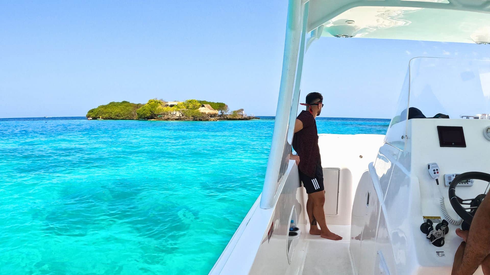 Private Boat Rosario Islands - Cartagena Colombia - Eastern Caribbean Coast