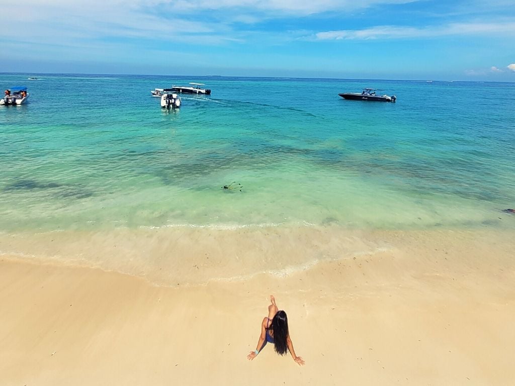 Sol y Papaya Isla Grande
