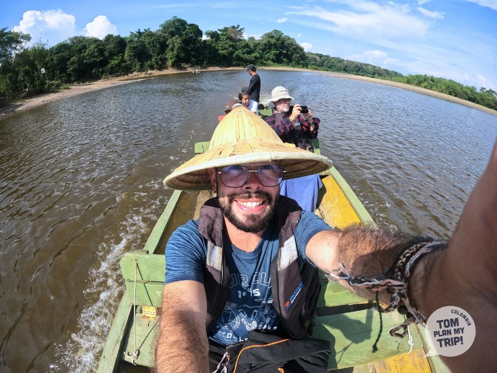 Tarapoto Lake Puerto Nariño Amazon Colombia - Boat Tom Tarapoto Lake Puerto Nariño Amazon Colombia - Boat Tom