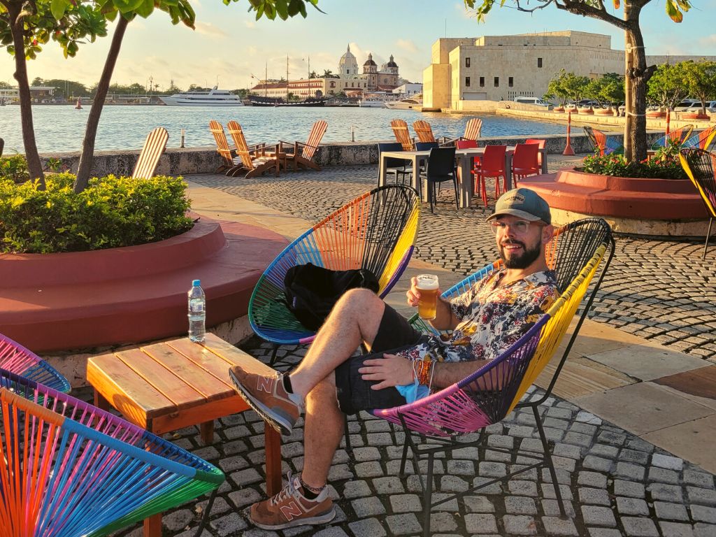 Terraza municipal sunset getsemani