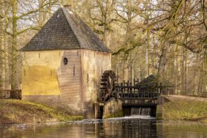 Vintage old fashioned water management technology
